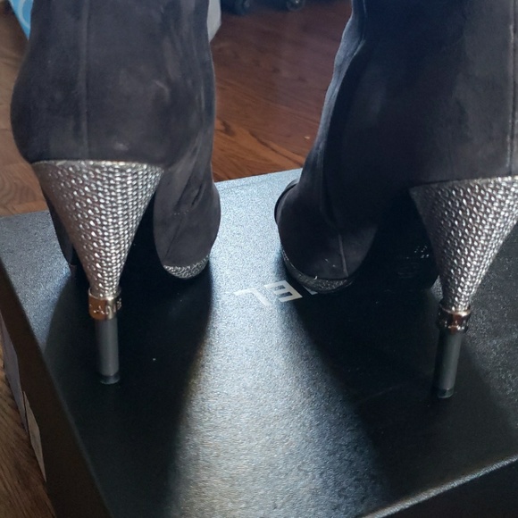 Chanel boots - Picture 4 of 4